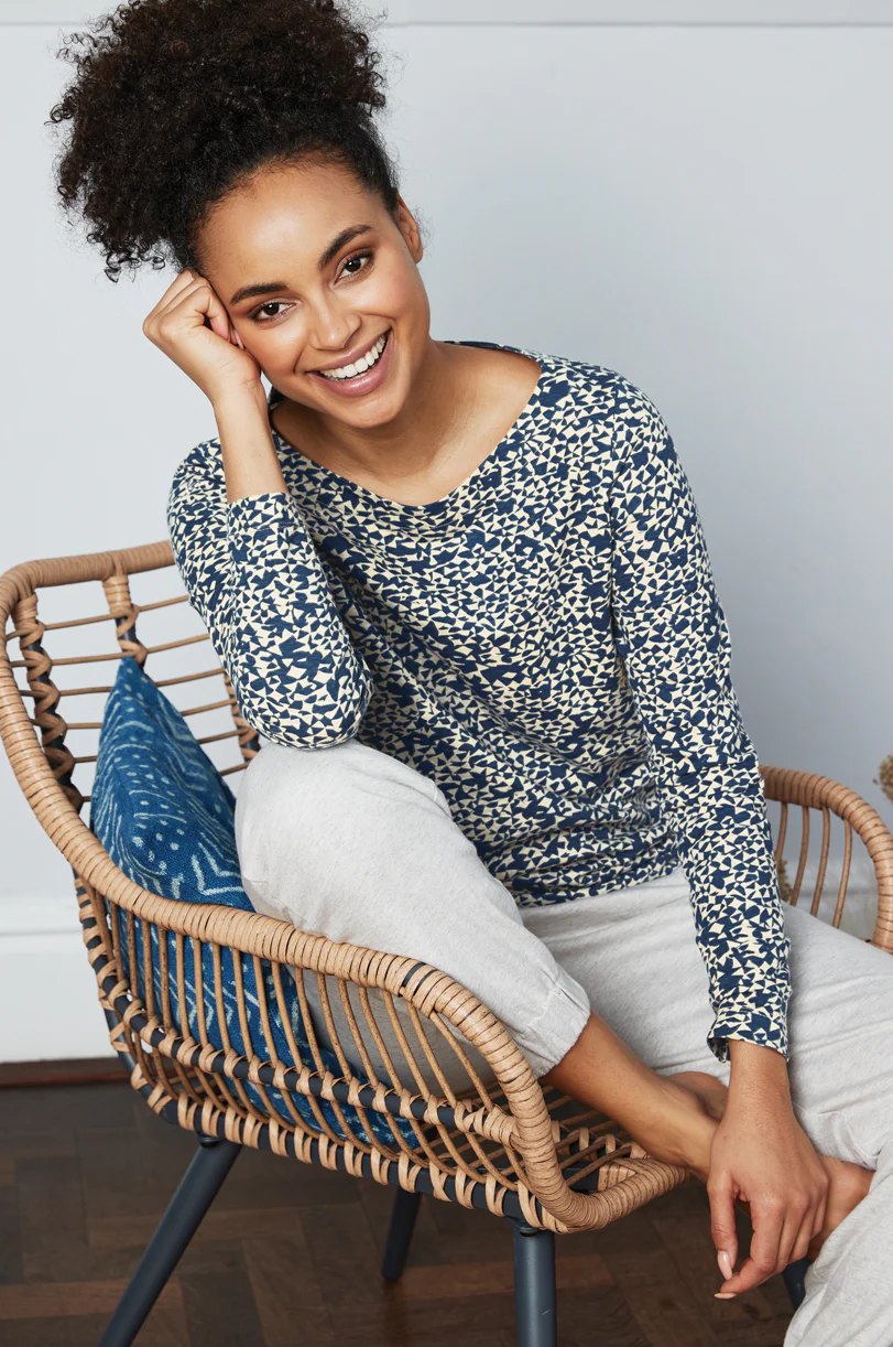 Women's Tops